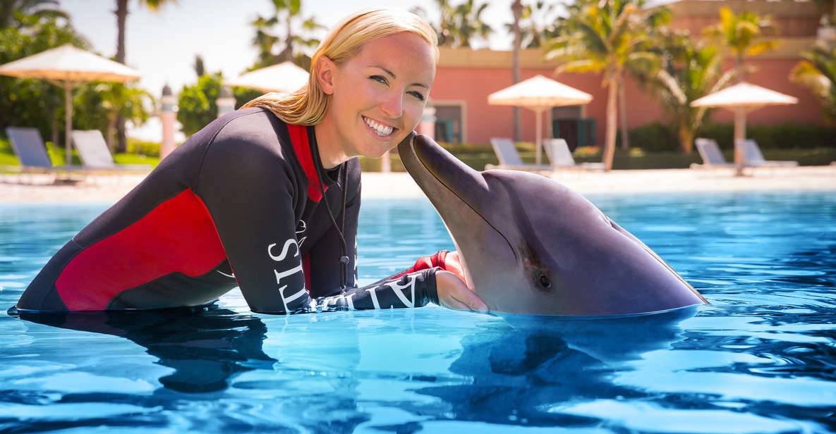 Dubai: Shallow Water Dolphin Encounter at Atlantis